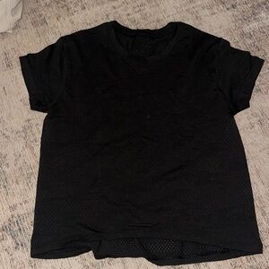 Size 6 loose fit lululemon shirt